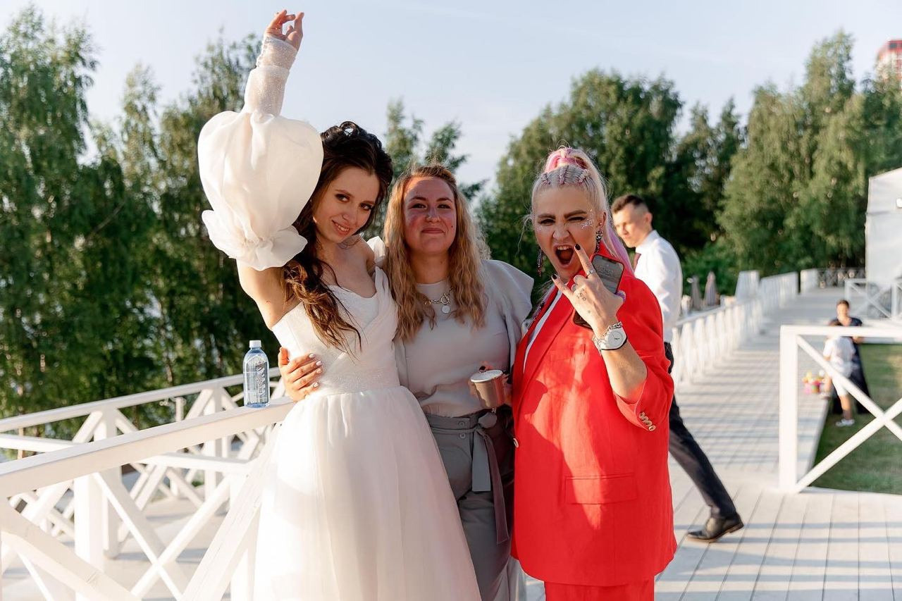 Ведущая Полякова. Подрядчики и друзья сети свадебных площадок House for wedding