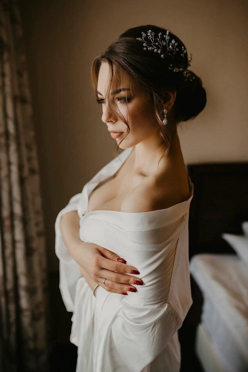 Стилист Анна Сад. Подрядчики и друзья сети свадебных площадок House for wedding