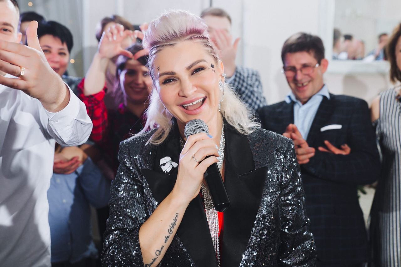 Ведущая Полякова. Подрядчики и друзья сети свадебных площадок House for wedding