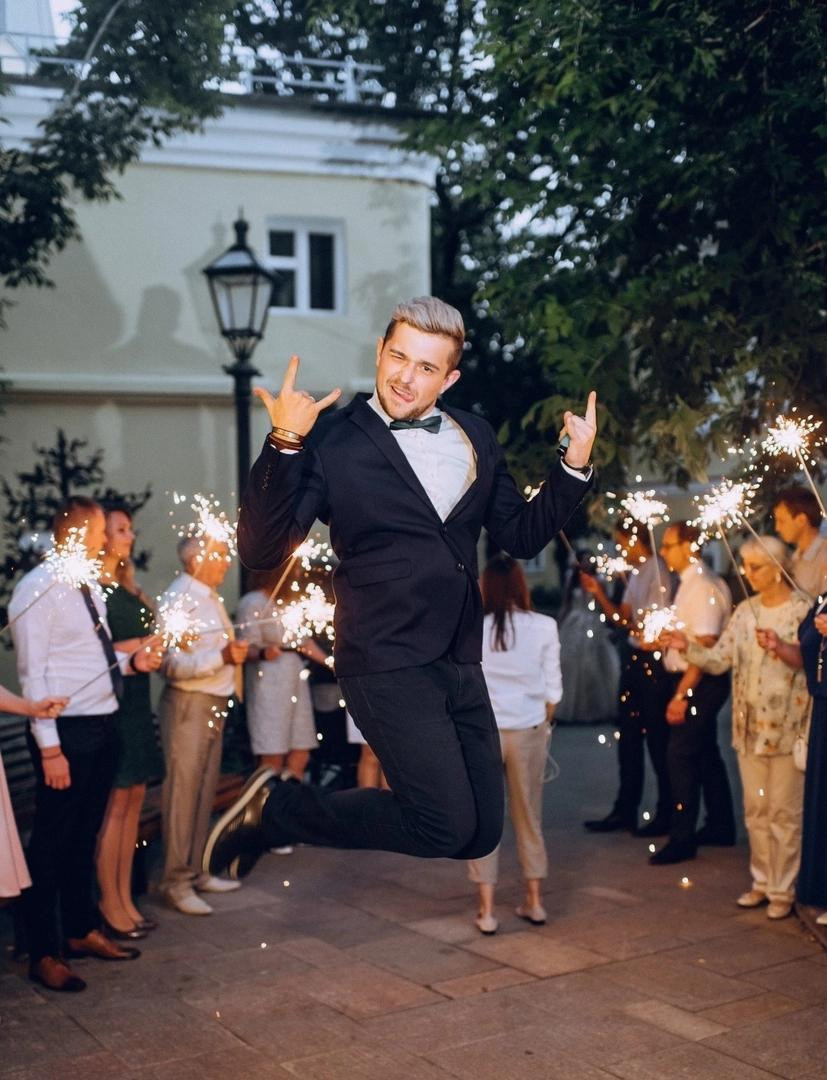 Ведущий Цветков. Подрядчики и друзья сети свадебных площадок House for wedding