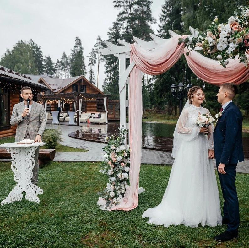 Ведущий Цветков. Подрядчики и друзья сети свадебных площадок House for wedding