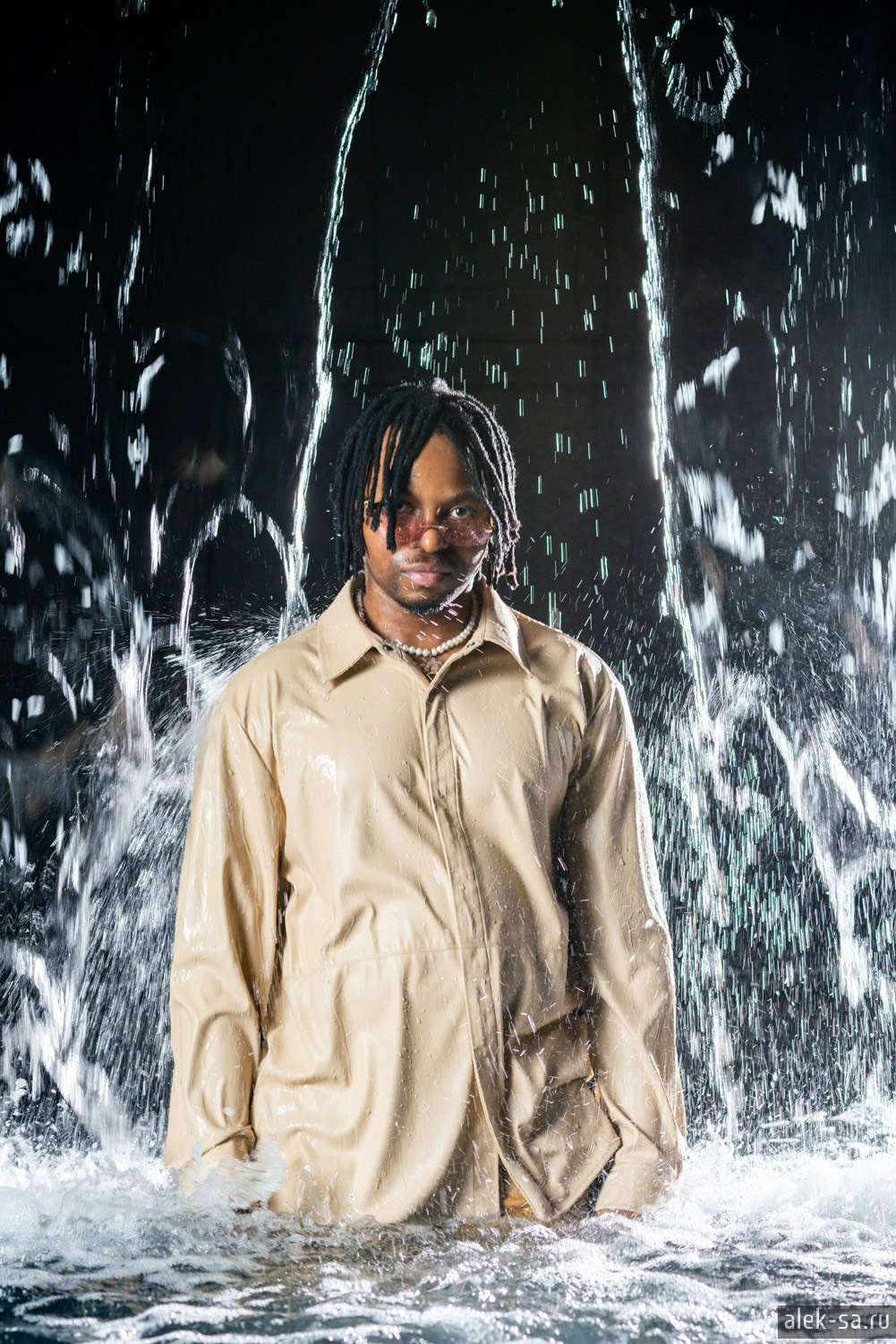 Фотосессия под водой в Краснодаре, подводная фотосессия, съёмка в аквастудии, фото с водой, фото под водой Краснодар, профессиональный фотограф Александра Тимофеева