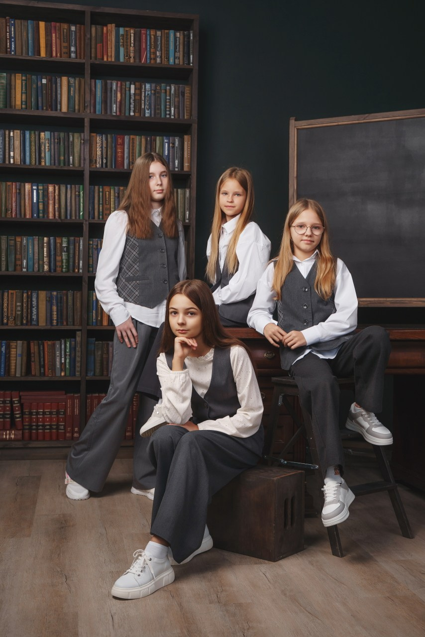 Контакты. GRAPHITE BOOK