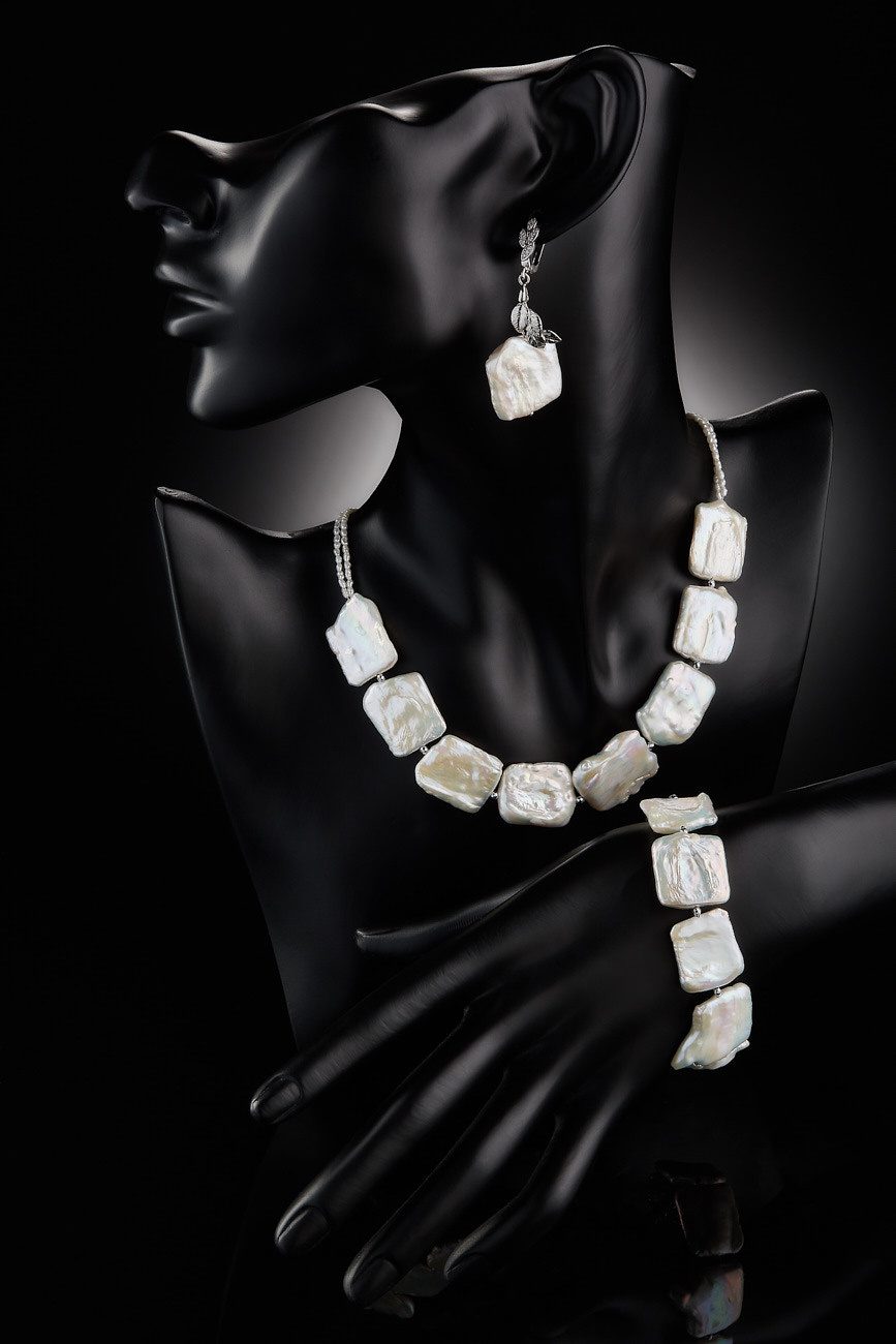 Предметная фотосъемка ювелирных изделий в Санкт-Петербурге. Фотограф Дмитрий Мельников. Санкт-Петербург