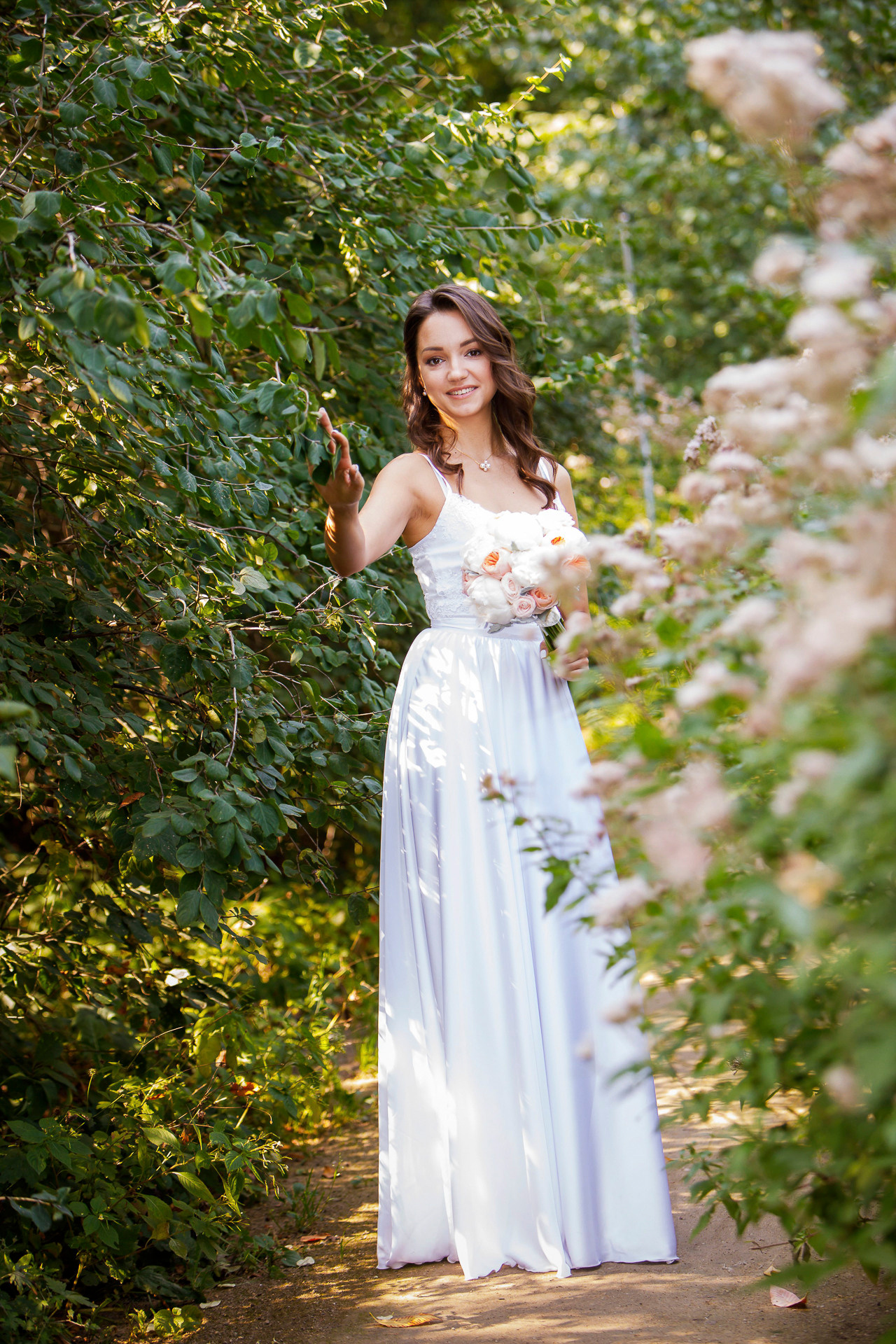 Свадебный фотограф в Москве недорого. Профессиональная фото и видеосъемка. Москва