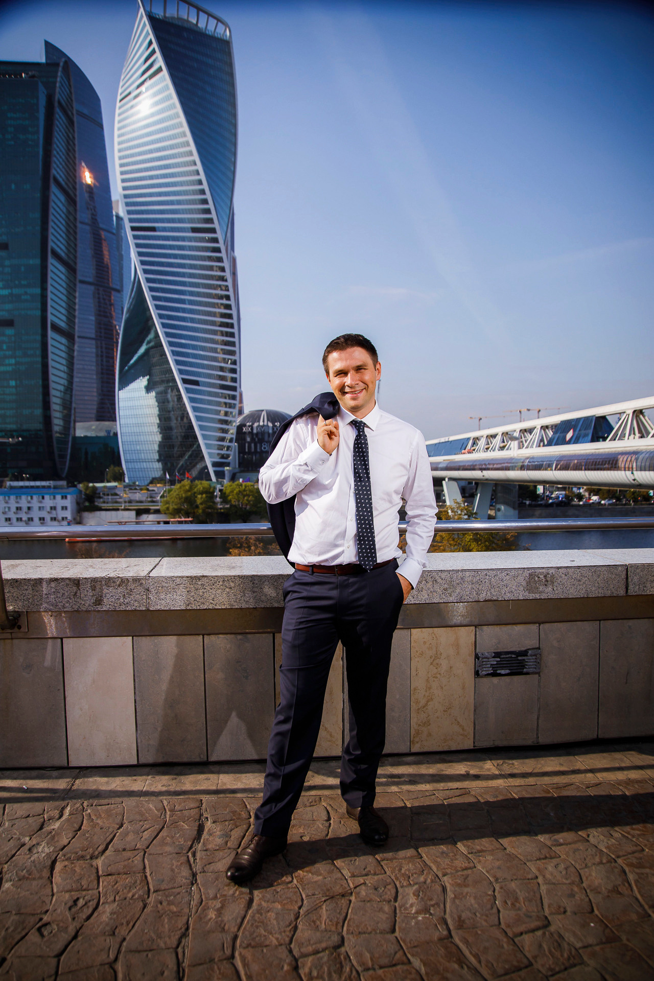 Свадебный фотограф в Москве недорого. Профессиональная фото и видеосъемка. Москва