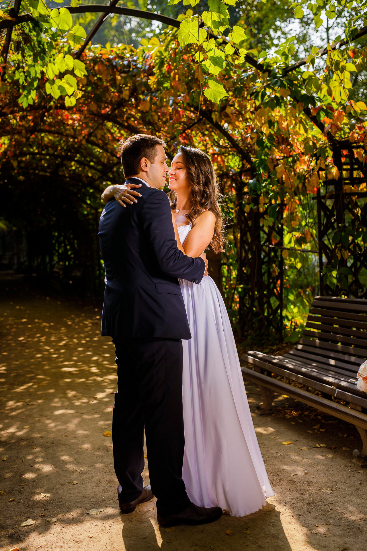 Свадебный фотограф в Москве недорого. Профессиональная фото и видеосъемка. Москва