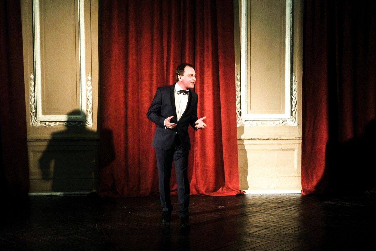 Театры. Спектакли в Доме Шрёдера. Дом Шрёдера