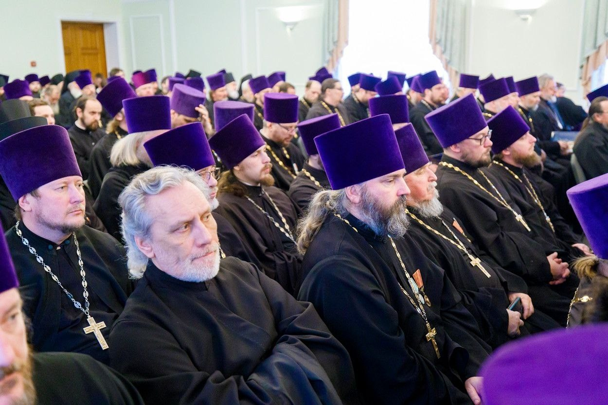 МИТРОПОЛИТ ИГНАТИЙ ВОЗГЛАВИЛ ЕЖЕГОДНОЕ ЕПАРХИАЛЬНОЕ СОБРАНИЕ ДУХОВЕНСТВА САРАТОВСКОЙ ЕПАРХИИ. Саратовское Северо-Западное благочиние