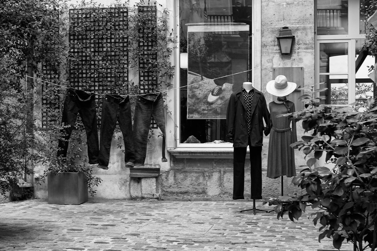 Paris: Download Error