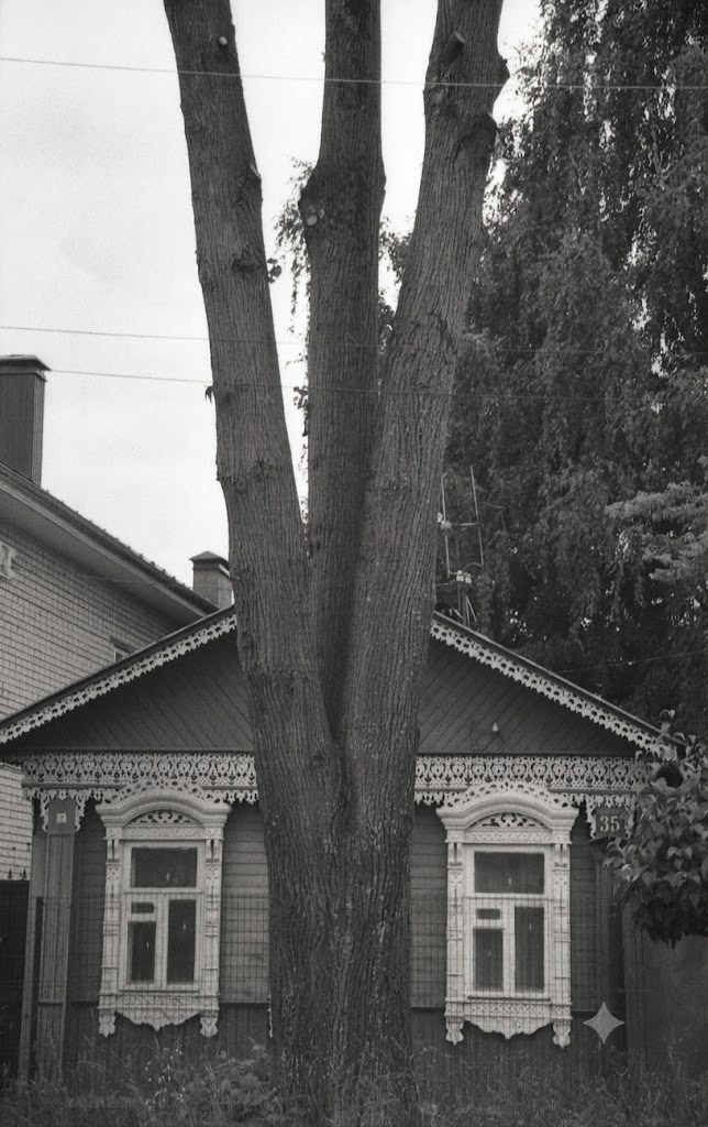 Город «И». Татьяна Белякова — Фотохудожник | Концептуальная аналоговая фотография