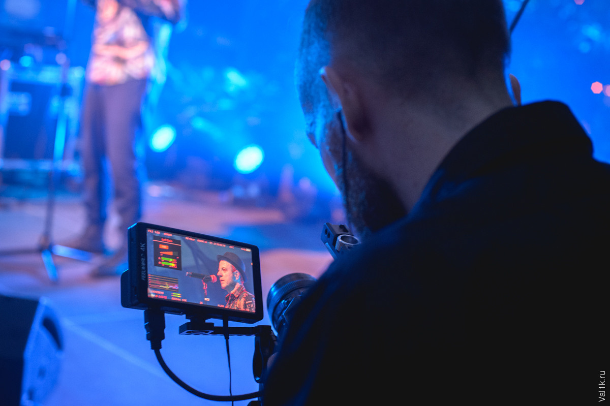 Online broadcasting. NASTROE Film production in Russia and Sri Lanka