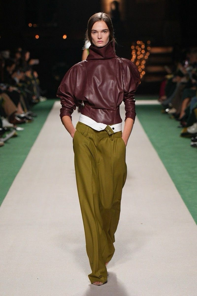 Тренды осени 2025: стильные образы, которые преобразят ваш гардероб и украдут взгляды прохожих. Екатерина Ананенко: персональный стилист из Красноярска