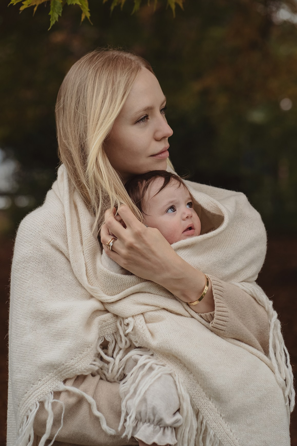 Mother and daughter in Zurich