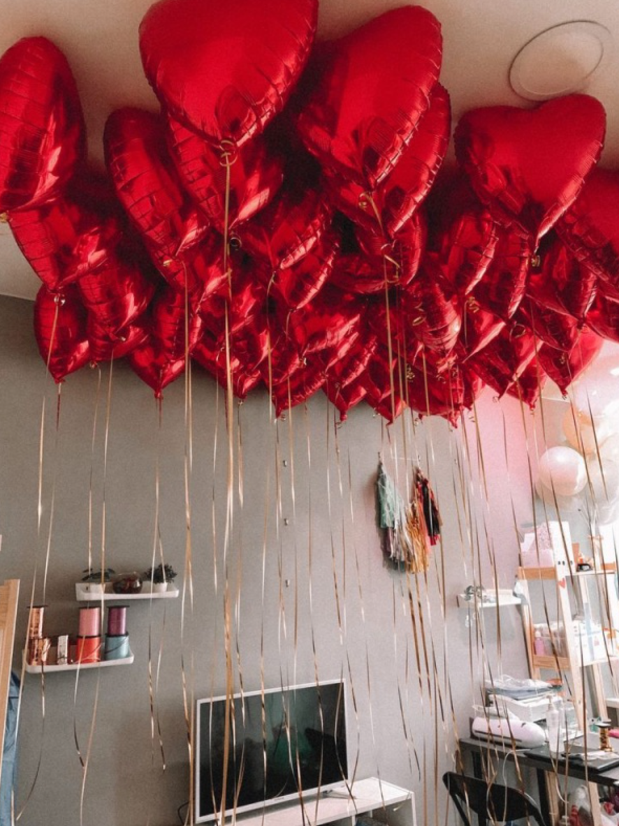 Dostava balona Novi Sad Dostava balona Beograd. Шары с гелием, фотозоны Нови Сад Белград. Balone i dekoracije od balona Novi Sad Beograd