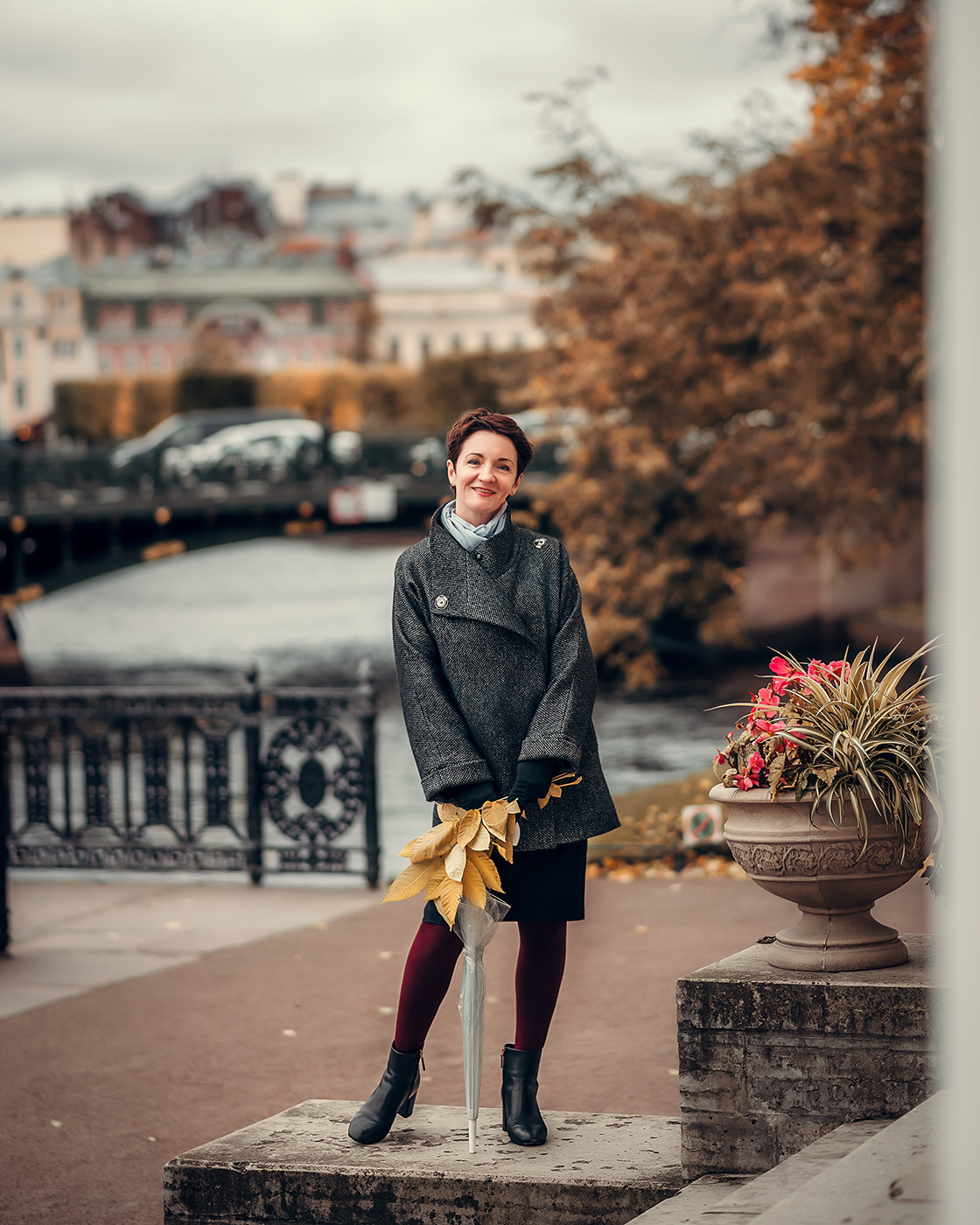 Наталья, крыша + Михайловский сад. Фотограф в Санкт- Петербурге Мария Золотарь