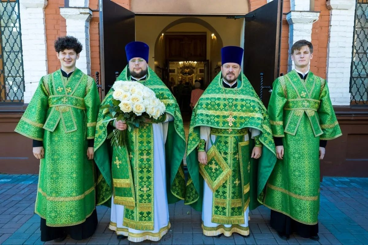 Настоятель храма принял участие в Архиерейском Богослужении в храме во имя Преподобного Серафима Саровского. Георгиевское благочиние