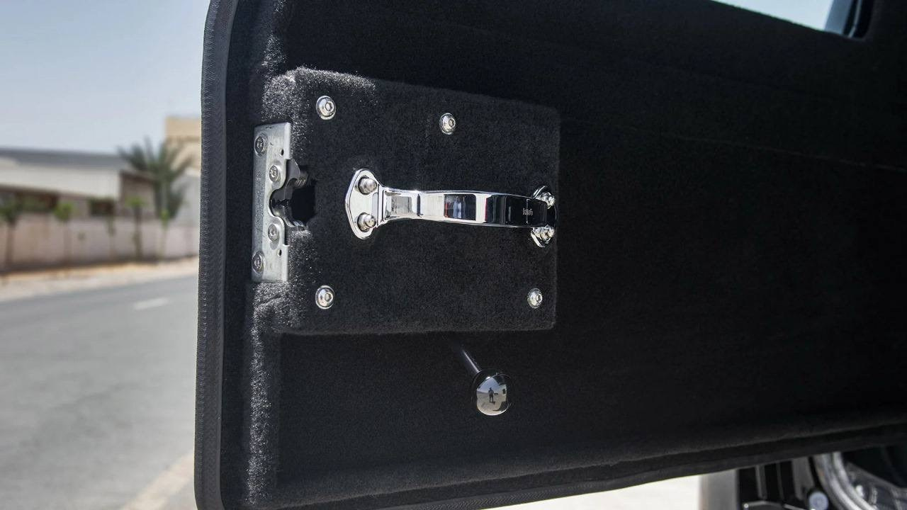 Armored car. Skyden Cars