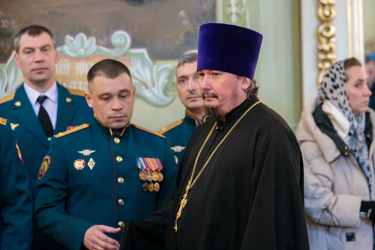 МИТРОПОЛИТ ИГНАТИЙ СОВЕРШИЛ БОЖЕСТВЕННУЮ ЛИТУРГИЮ В ПОКРОВСКОМ СОБОРЕ. Саратовское Северо-Западное благочиние