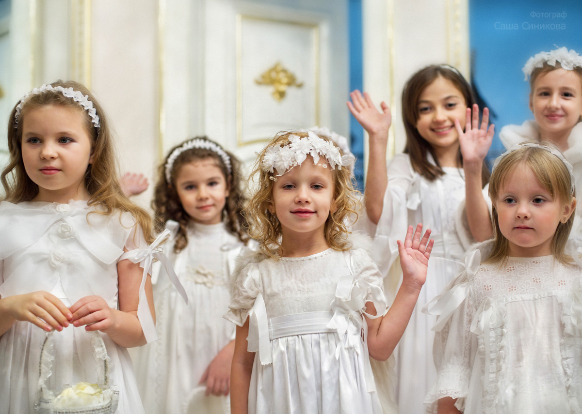 Профессиональная свадебная фотосессия в Москве и московской области. Выпускные альбомы. Частные съемки