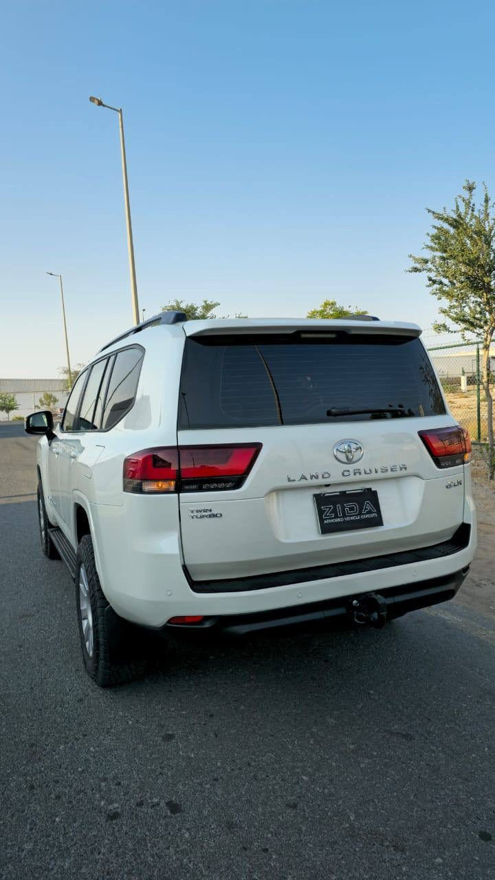 Armored car. Skyden Cars