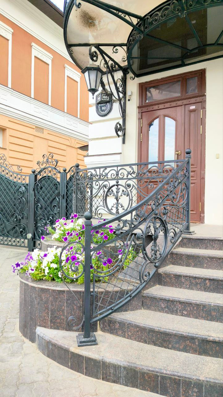 2023: фотолокация Урбан Центр Казань. Портретный и репортажный фотограф в Казани