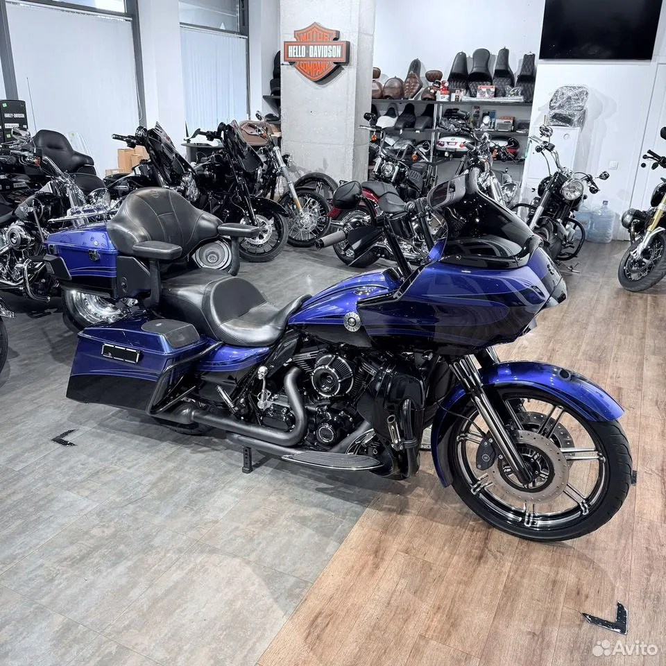 2012 CVO Road Glidе Ultrа 110 АBS «Dark Warriоr». Hello Davidson, Москва. Только хорошие мотоциклы…