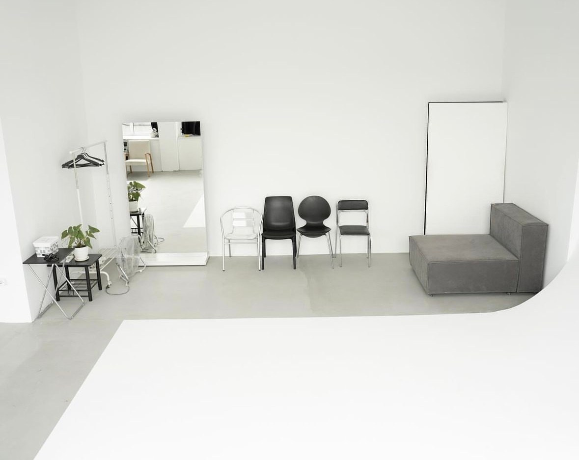 ID14 — фотостудия для стильных съёмок в Минске. Фотограф в Минске Людмила Дутко