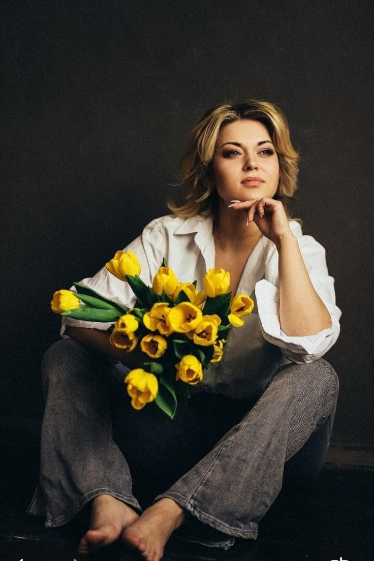 Фотосессии с живыми цветами в Железнодорожном