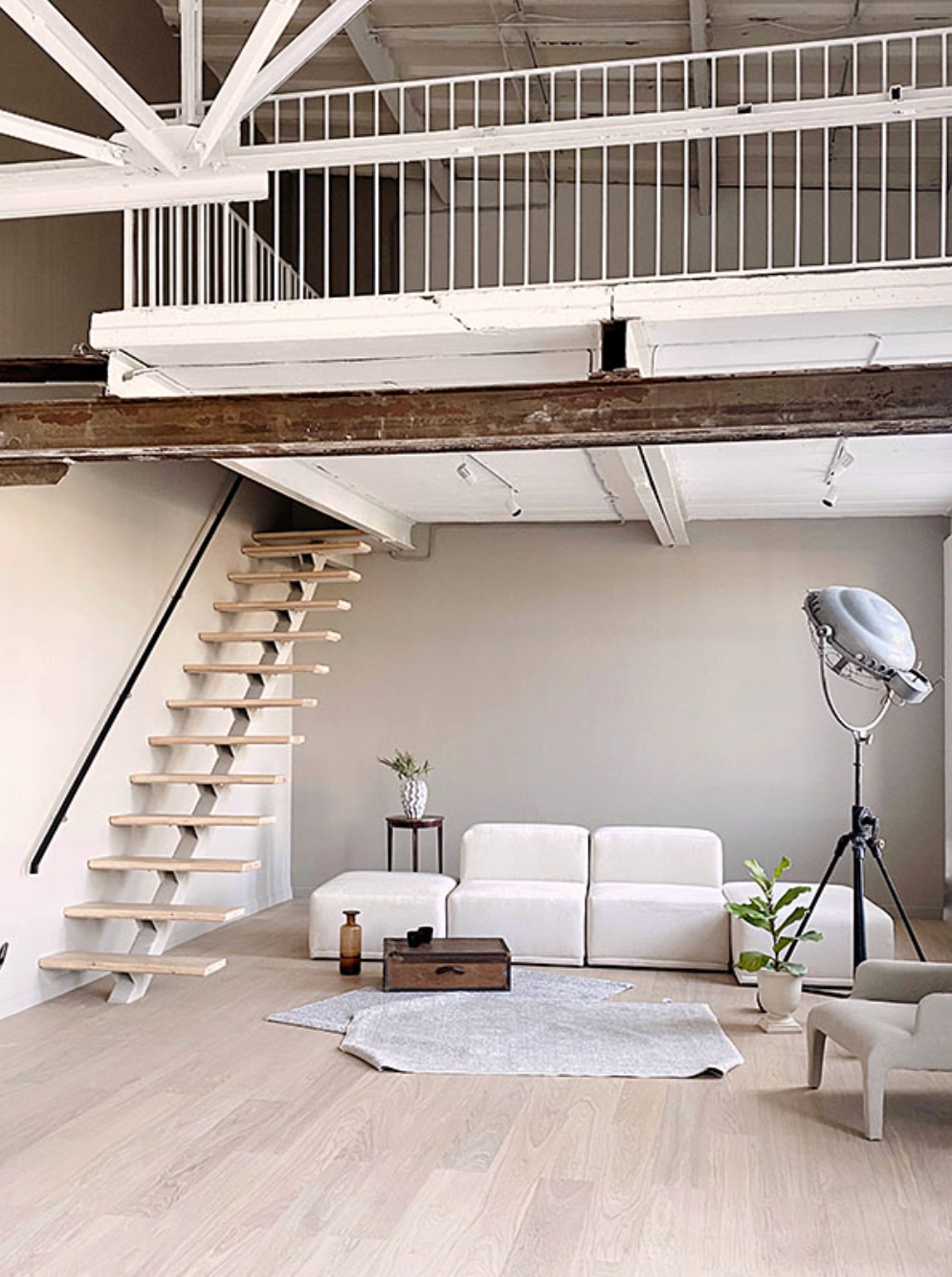 Подборка студий. Портретный фотограф в Москве Ефанова Ульяна. Женский портрет