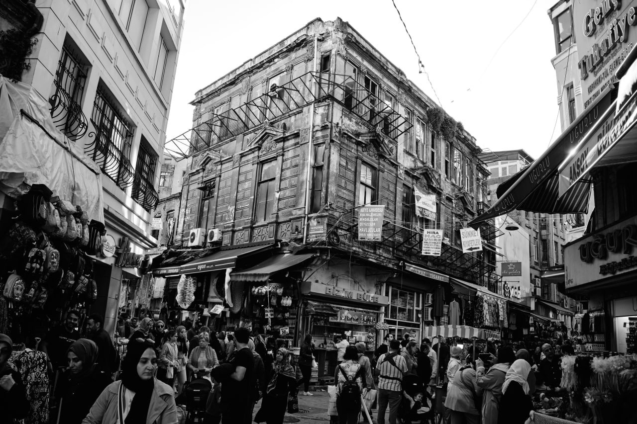 Черно-белые фотографии из весенней поездки в Стамбул. Елена Павленко. Фотограф. Москва