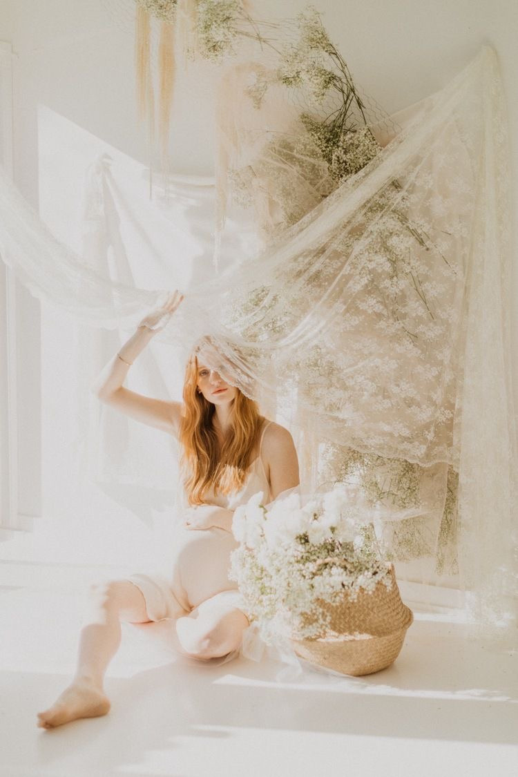 Референсы беременной фотосессии. Креатор Ольга Яш