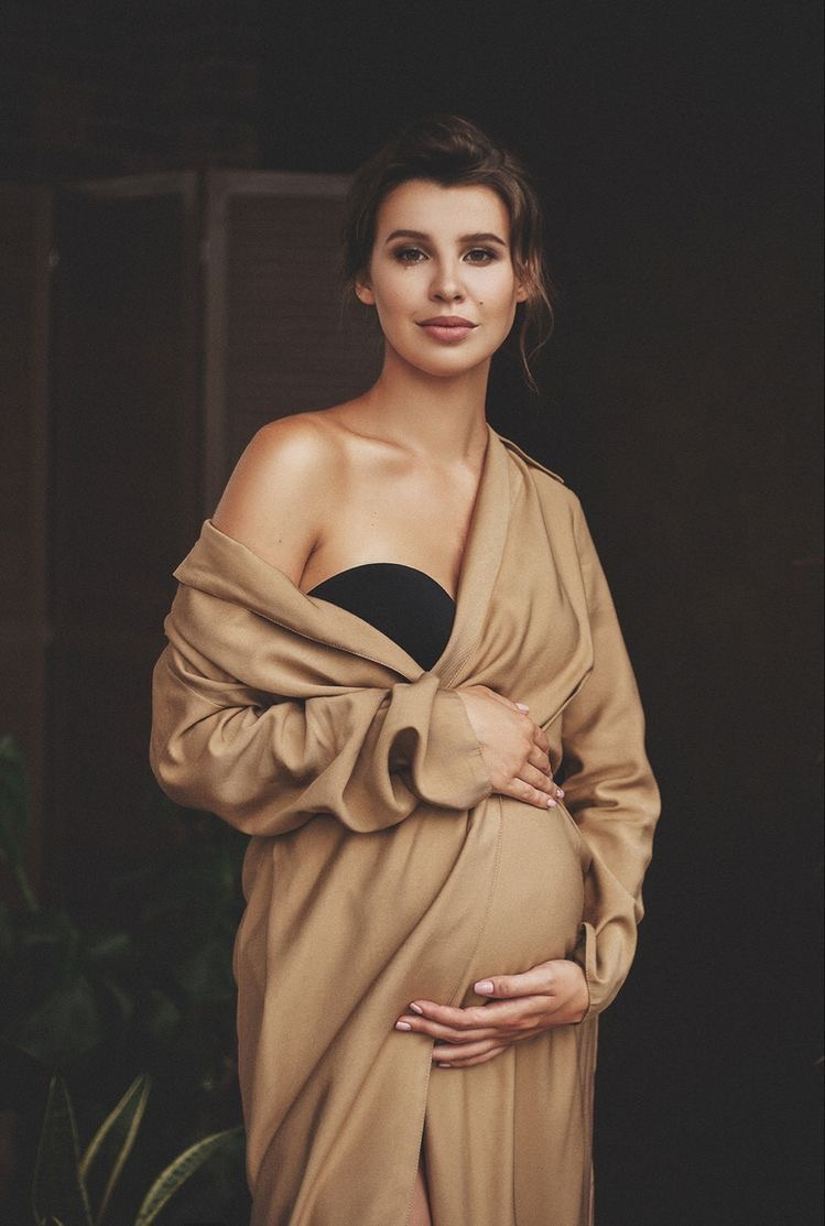 Референсы беременной фотосессии. Креатор Ольга Яш