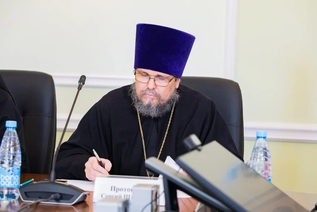 МИТРОПОЛИТ ИГНАТИЙ ВОЗГЛАВИЛ РАСШИРЕННОЕ ЗАСЕДАНИЕ ЕПАРХИАЛЬНОГО СОВЕТА. Саратовское Северо-Западное благочиние