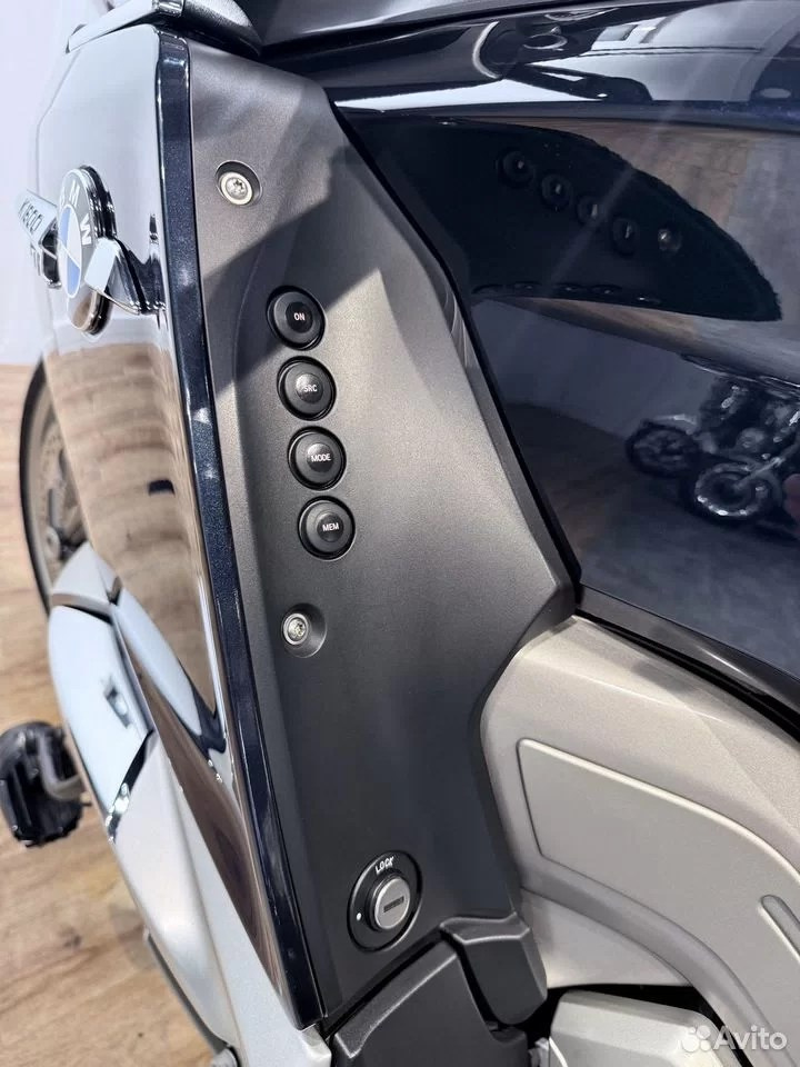 Купить BMW K 1600 GTL (Royal Blue) — подробнее на сайте. Hello Davidson, Москва. Только хорошие мотоциклы…