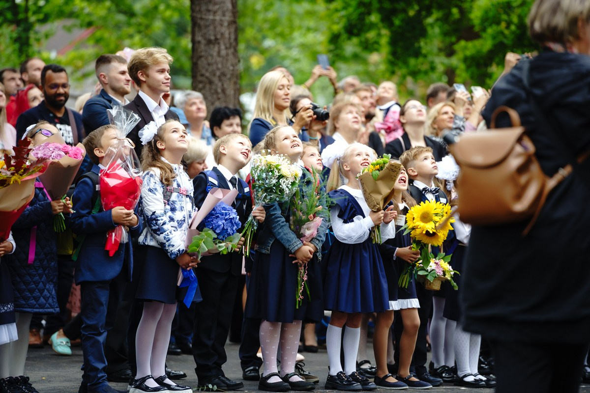 1 Сентября Василисы. Репортажный и семейный фотограф в Санкт-Петербурге Тарас Марченко