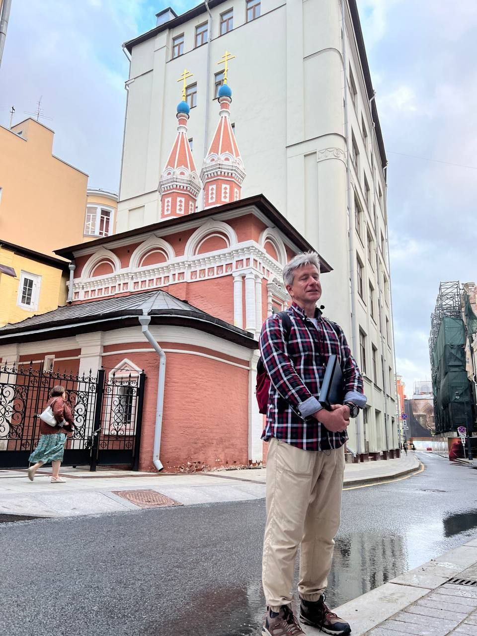 Роман Кирпичев - экскурсовод по Москве. П&П — Полезное с Приятным. Фотоэкскурсии — Москва на память. Экскурсовод и фотограф в Москве. Увези столицу в своём альбоме!