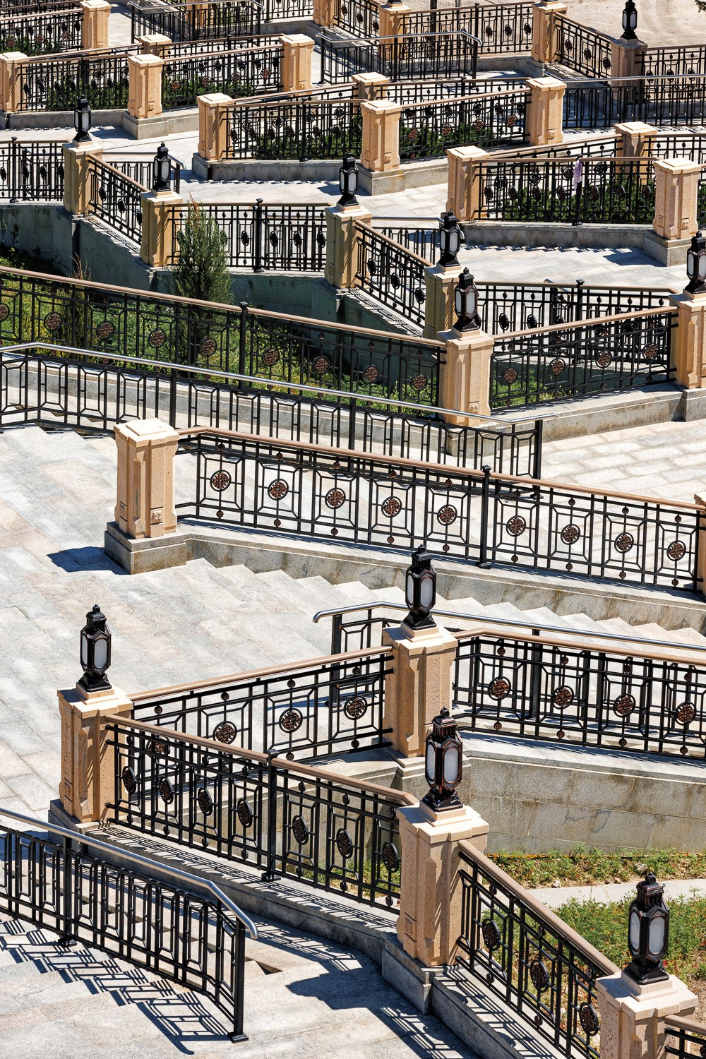 Новый Херсонес в Севастополе, гранитная облицовка Росгранит. Свадебный фотограф, фотосъемка в Крыму, Севастополе, Симферополе, Ялте