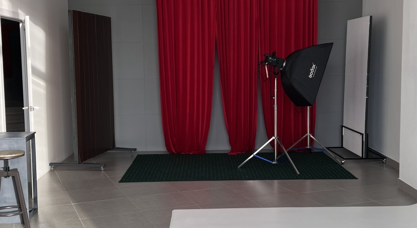 Фотостудия RAW — всё для комфортной и красивой съёмки. Фотограф в Минске Людмила Дутко