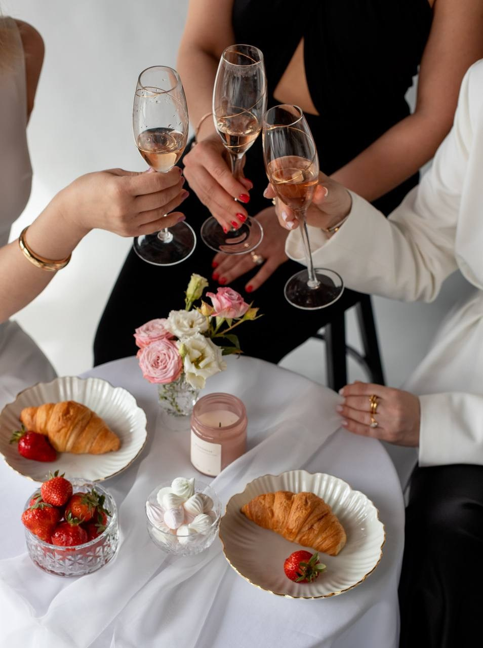 🥰Девичник в студии — день, который мы будем вспоминать ещё долго!. Фотостудия во Всеволожске. Подходит для всех творческих проектов