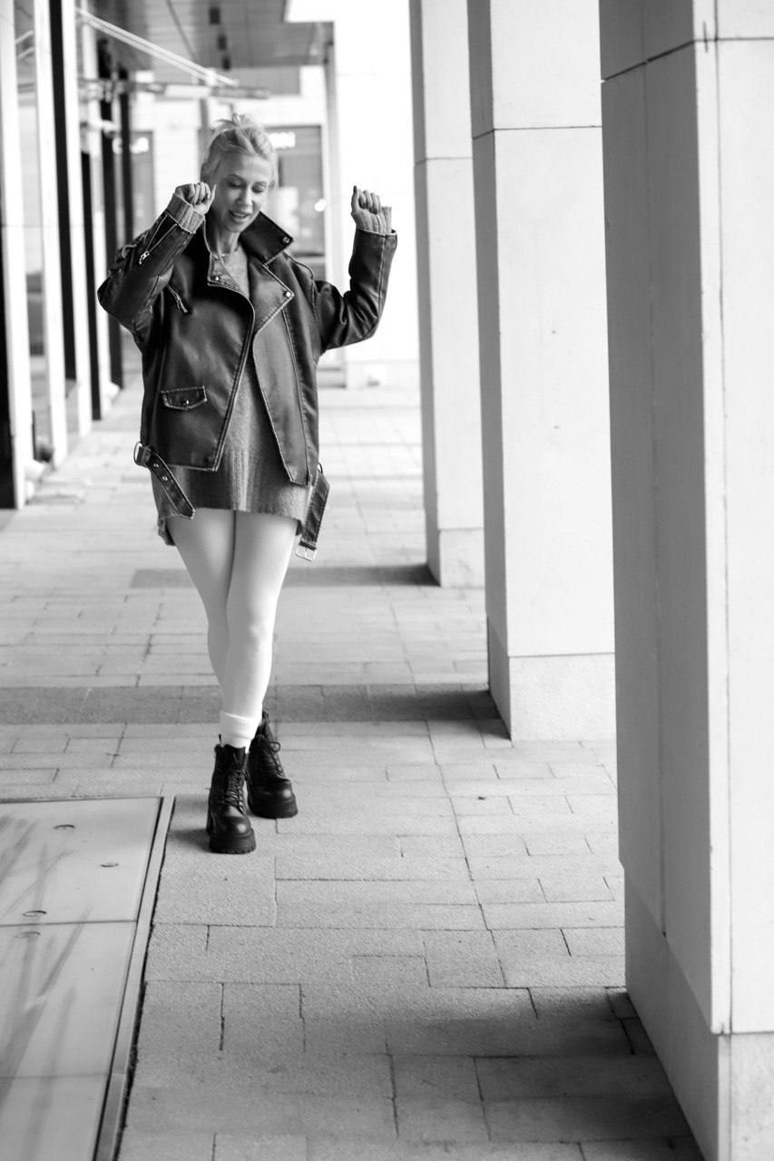 Пришло время фото прогулок 🌷. Фотостудия во Всеволожске. Подходит для всех творческих проектов