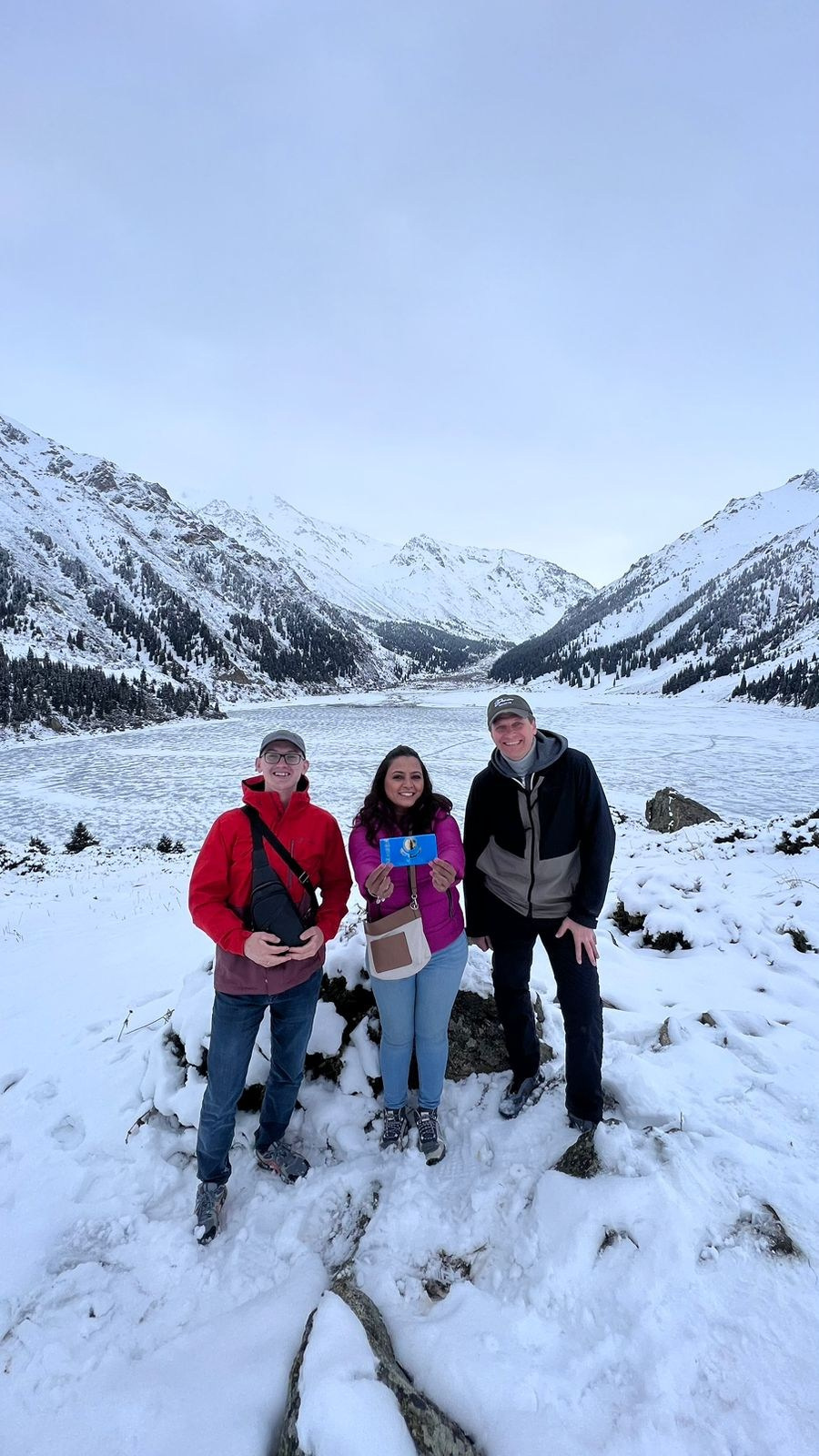 Большое Алматинское Озеро БАО рядом с Алматы, Казахстан. Где находится, как доехать, фото и видео зимой и летом