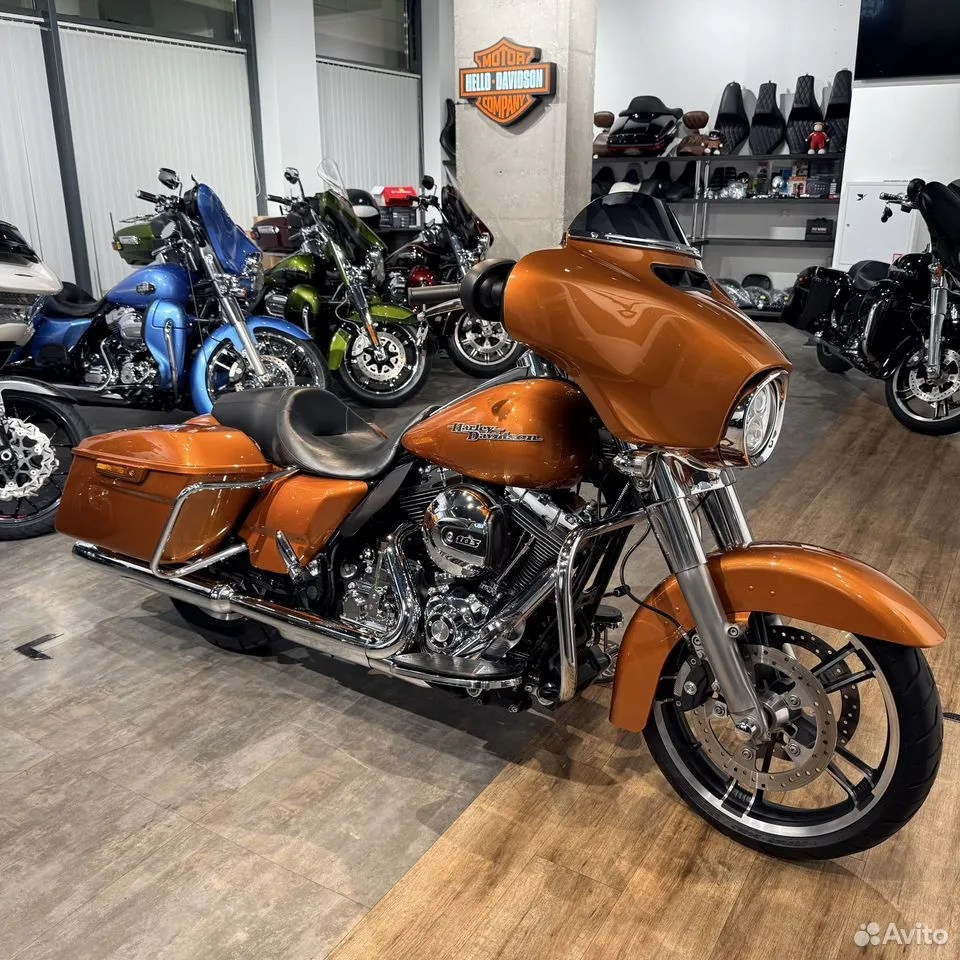 2014 HD Street Glidе 103 АВS Amber Whiskey (VIN *5НD*9737). Hello Davidson, Москва. Только хорошие мотоциклы…
