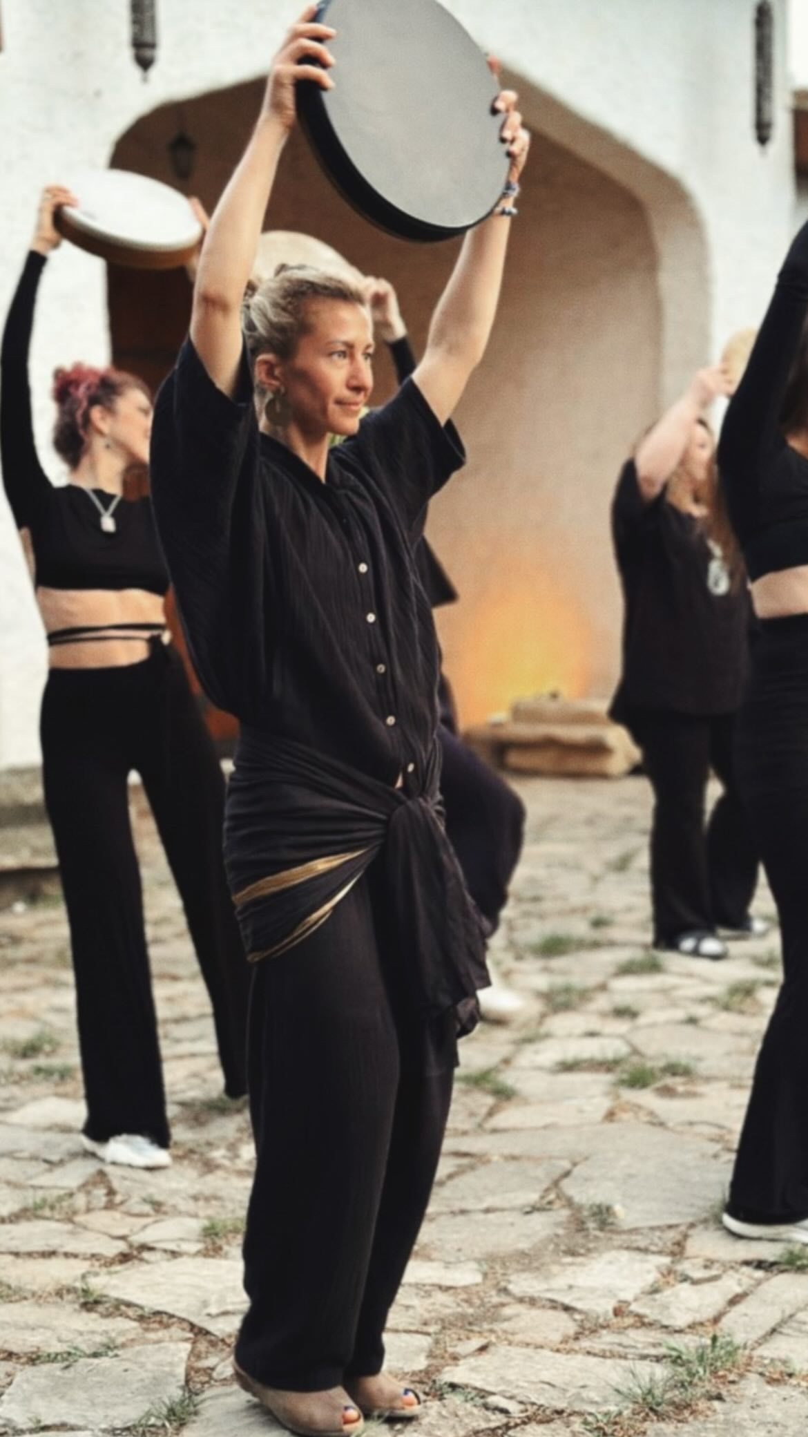 Carina Clavijo Dance. Cari Clavijo | dancer | artist