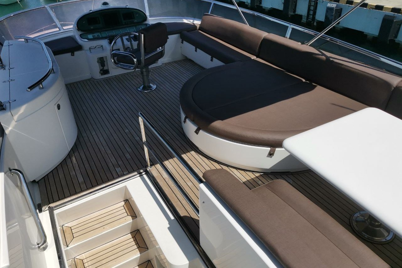 Яхта Алексум Аренда Яхты в Сочи Яхтанаморе YACHTNAMORE YACHTANAMORE