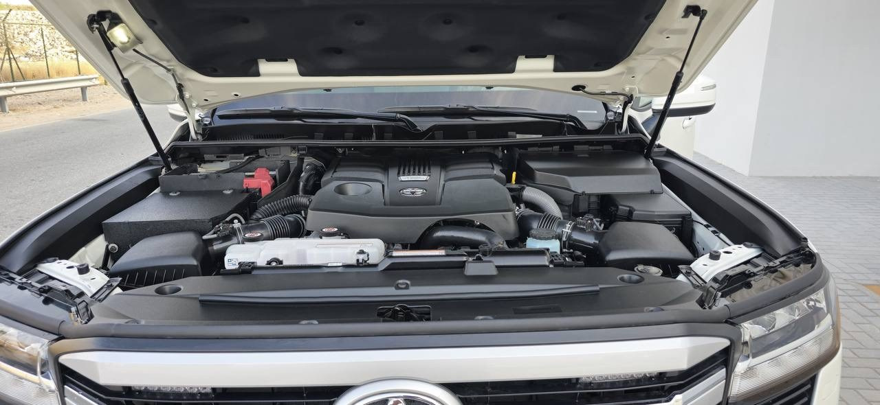 Armored car. Skyden Cars