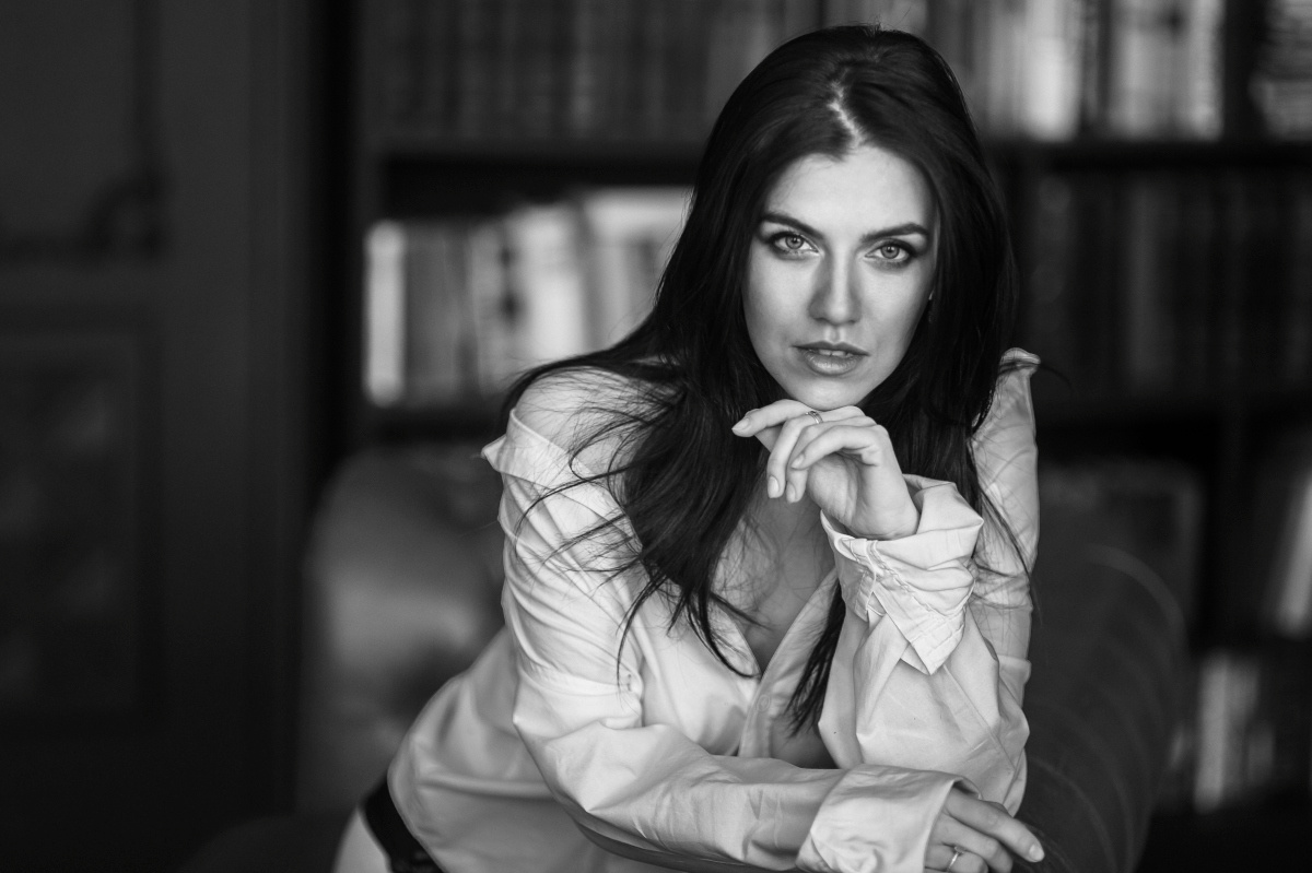 Марина индивидуальная фотосессия в студии. Портретный фотограф в Москве, Московской области. Деловой портрет