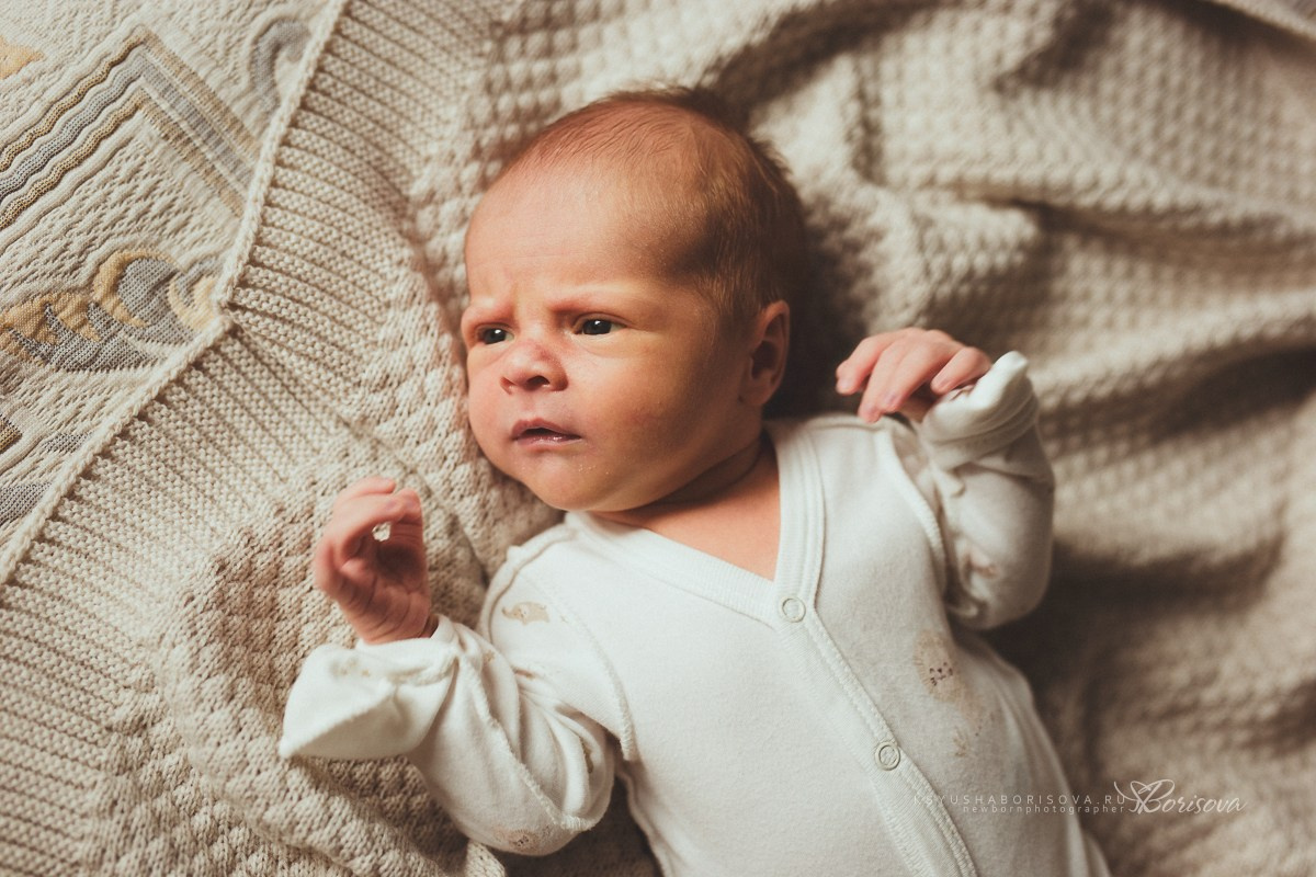 Фотосессия дома с новорожденным. Фотограф новорожденных в Магнитогорске Ксюша Борисова