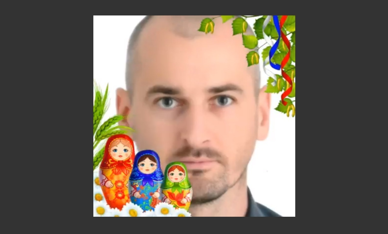 Originally templated (2018). Künstler Verstecktoff