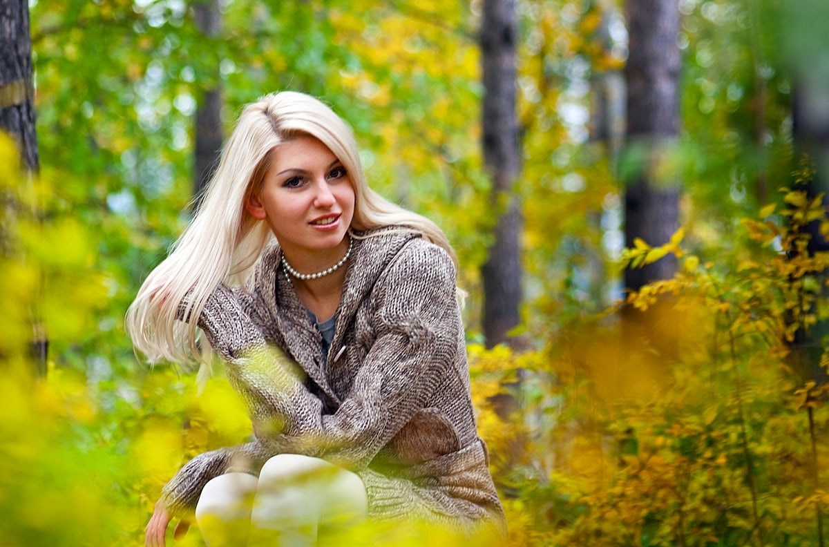 фотосессия на природе в Красноярске фотограф Красноярск идея место пример образ позы для фотосессии на природе визажист причёска макияж цена заказать забронировать фотосессию остров Татышева Сады Мечты Гремячья Грива Дивногорск Енисей семейная фотосессия на природе парные фото на природе индивидуальные портреты на природе атмосферные природные фото красота природы Сибири природные пейзажи Красноярска
